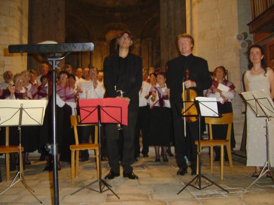 concert avec la Chorale St Benoist de Surgères